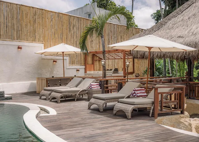 Layla - 7br In Pererenan - With Private Pool, Spa, Cinema & Gym Villa