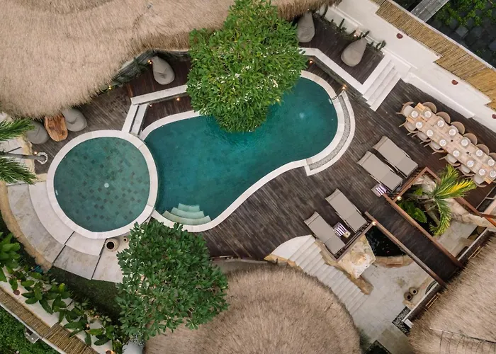 Layla - 7br In Pererenan - With Private Pool, Spa, Cinema & Gym