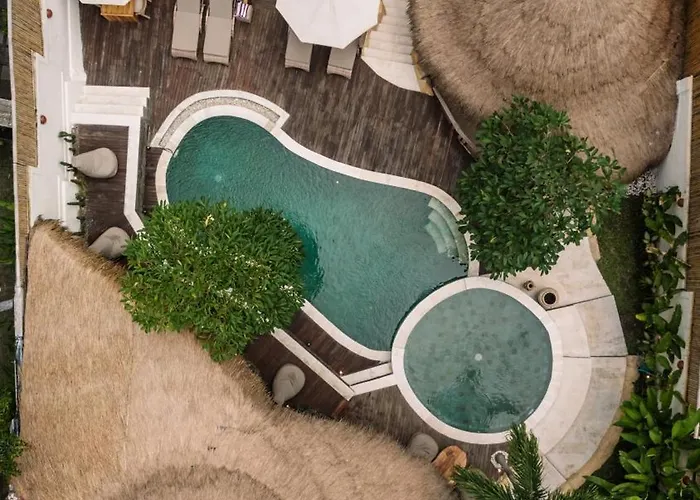 Layla - 7br In Pererenan - With Private Pool, Spa, Cinema & Gym *
